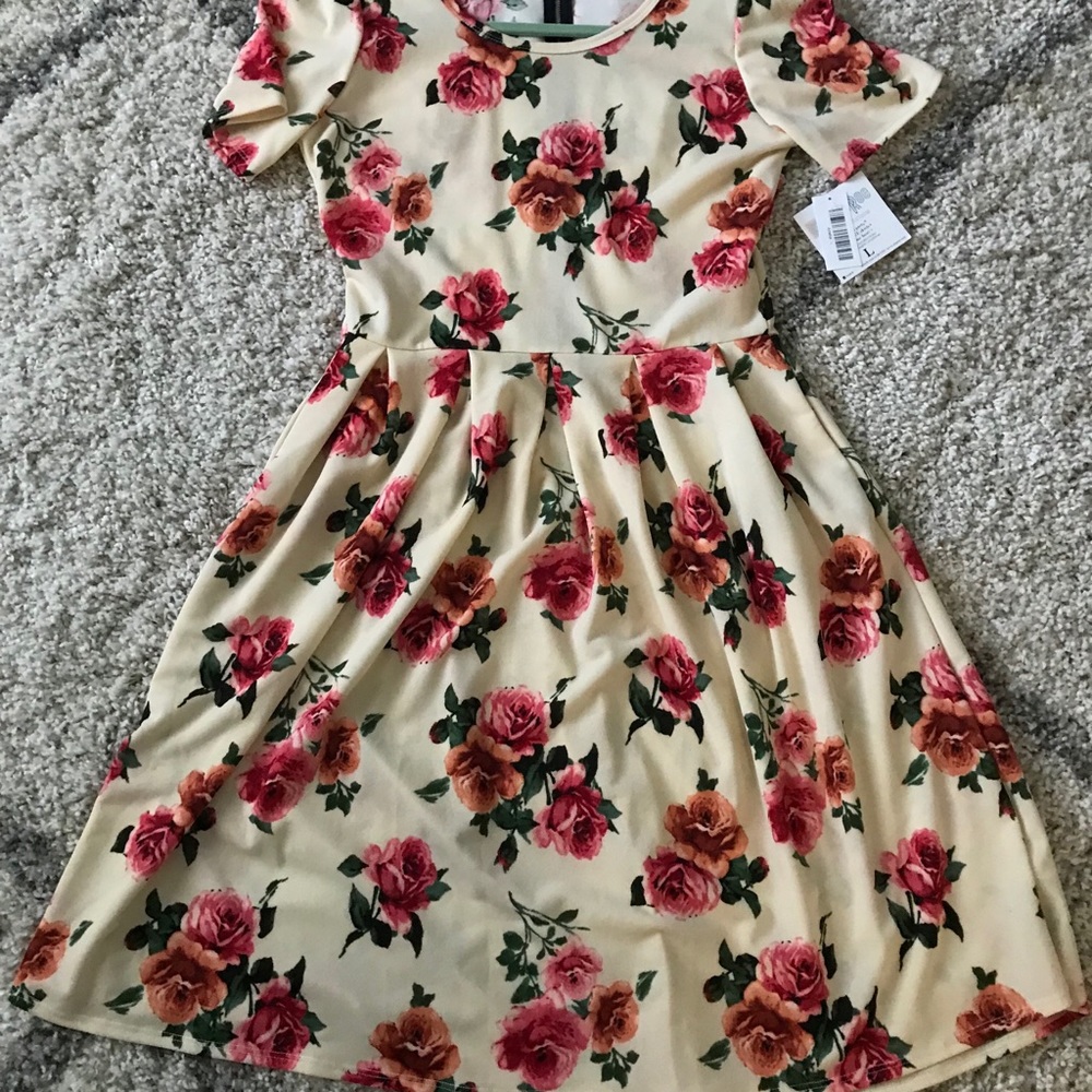 BNWT Lularoe Floral Amelia Large Unicorn 🦄